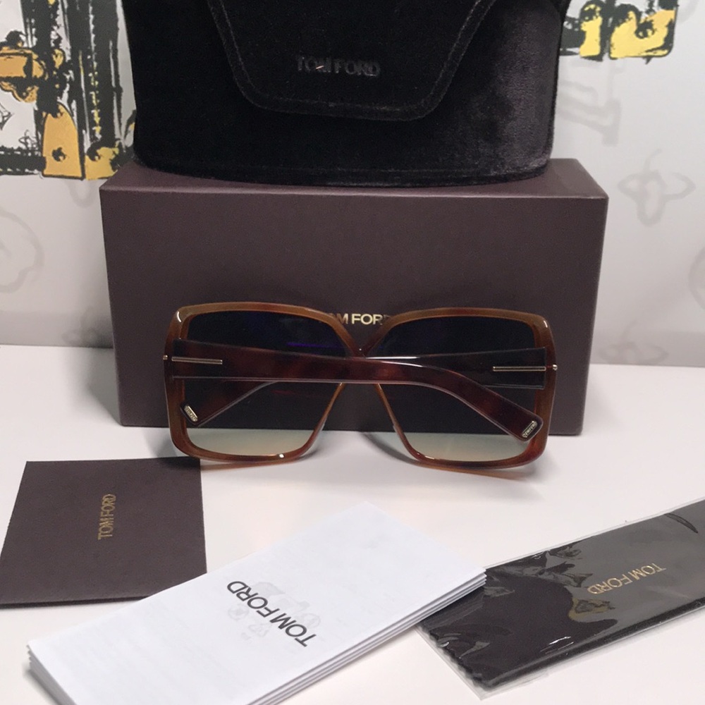 New Authentic Tom Ford Women's Gradient Brown Sunglasses TF1117 53p - Picture 10 of 14
